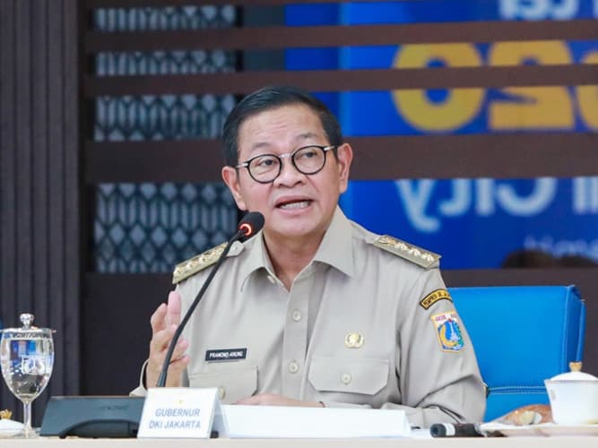 Gubernur DKI Tindak Tegas PPSU yang Gunakan Foto AI