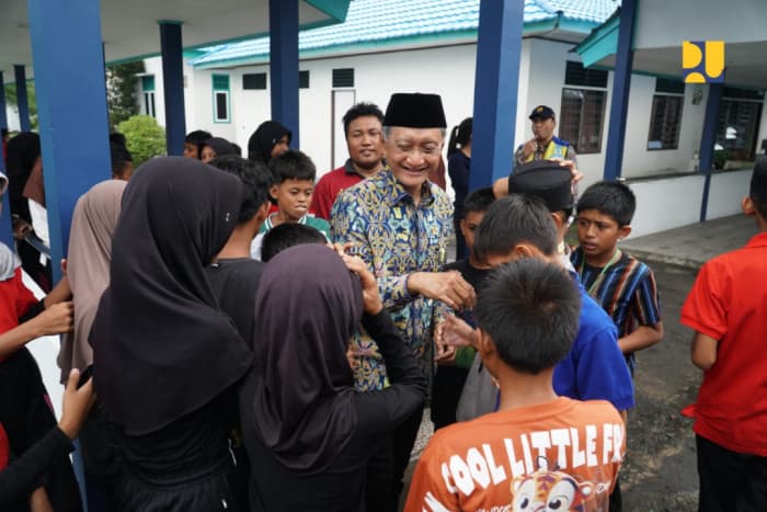 Menteri Dody: Kualitas Bangunan SRMP 26 Kota Ternate Maluku Utara Bagus