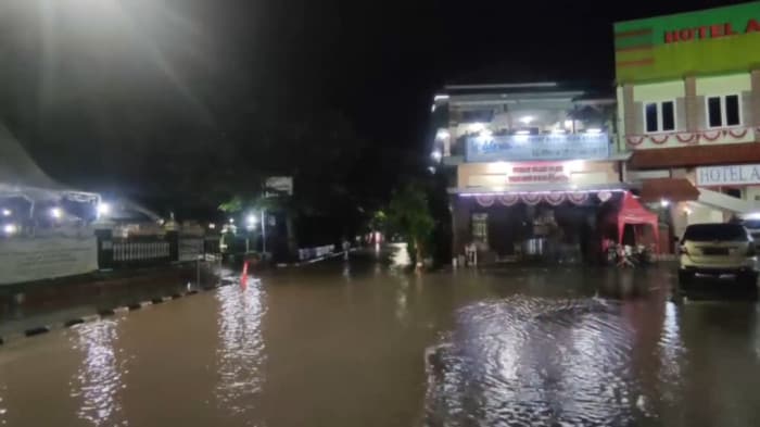 Banjir Terparah dalam 5 Tahun, Kendal Dikepung Air Luapan Sungai