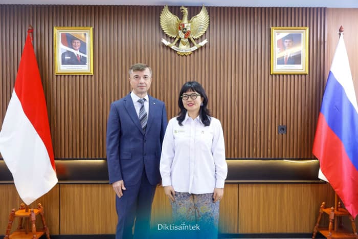 Kemdiktisaintek Perluas Akses Beasiswa Rusia bagi Mahasiswa Indonesia di Bidang STEM