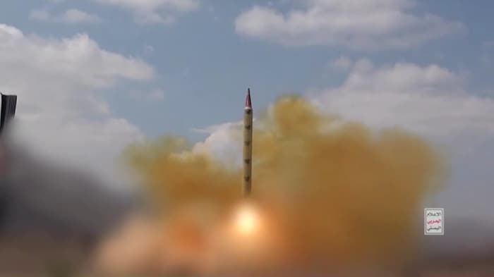 Bantu Palestina, Militer Yaman Merilis Serangan Rudal Balistik Ke Israel