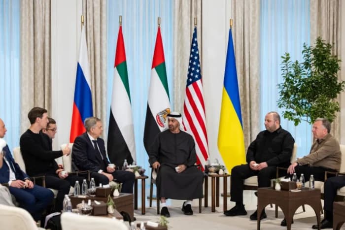 Diplomasi Teritorial Ukraina-Rusia Berlanjut di Abu Dhabi