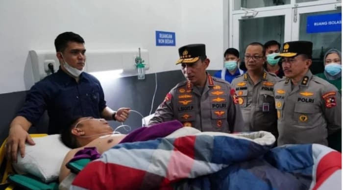 Kapolda Jambi dan Ajudan dibawa ke Rumah Sakit Kramat Jati