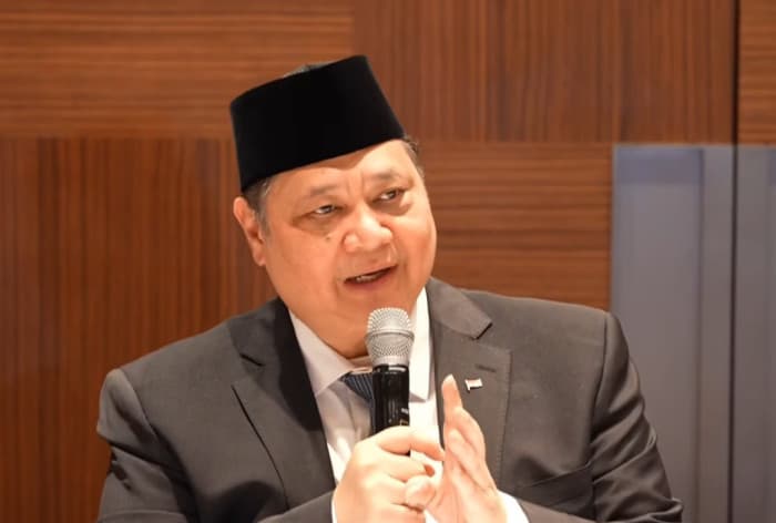 Airlangga: Sekolah Tetap Tatap Muka, 5 Hari Sepekan