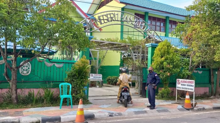 Belasan Siswa Positif Covid-19, SMP Negeri 1 Banjarmasin Terapkan PJJ