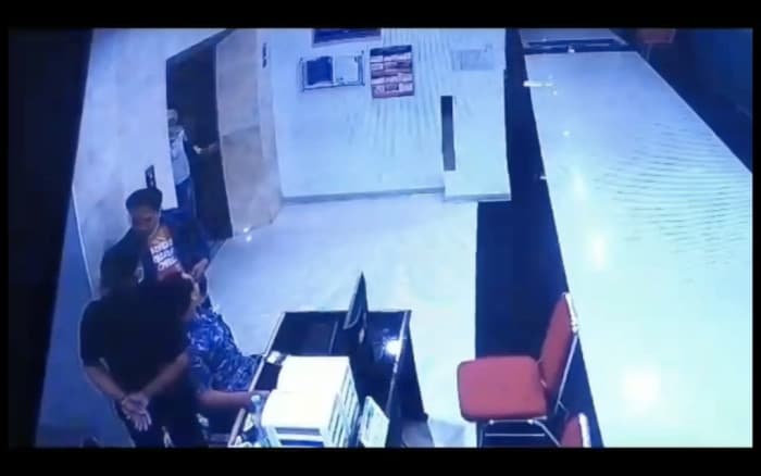 Anggota Dewan Lakukan Kekerasan Terhadap Satpam RS Di Tulungagung