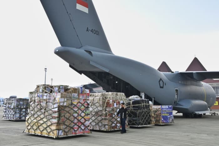 TNI Percepat Operasi Kemanusiaan, Ratusan Ton Bantuan Dikirim ke Sumatra