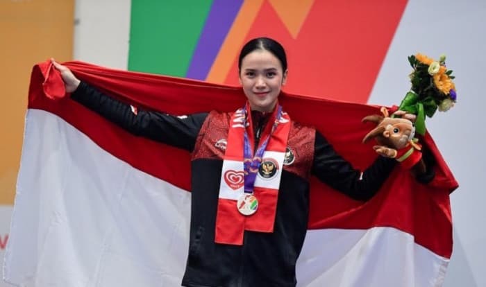 Hernanda Zulfi dan Nandhira Mauriskha Pimpin Defile Indonesia di Opening Ceremony Asian Games