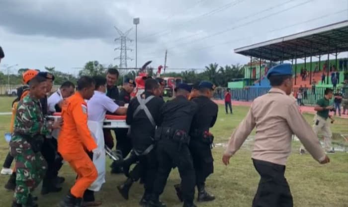 Proses Evakuasi Korban Kecelakaan Helikopter di Jambi Berjalan Dramatis