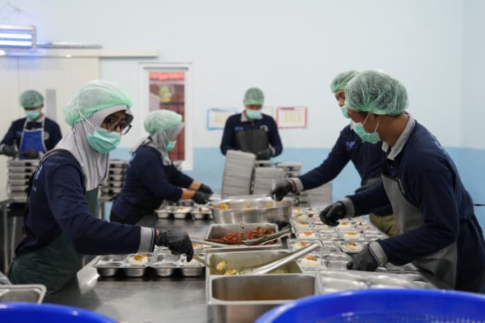 Pasca-Lebaran, Program Makan Bergizi Gratis Kembali Beroperasi dengan Pengawasan Ketat
