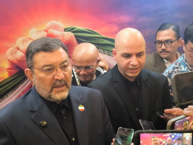 Iran Dorong D-8 Kecam Serangan AS dan Israel ke Wilayahnya