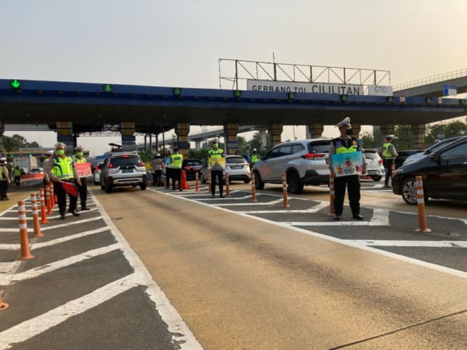 Hari Ini, Dirlantas Gelar Operasi Zebra Jaya 2023 di Gerbang Tol Cililitan