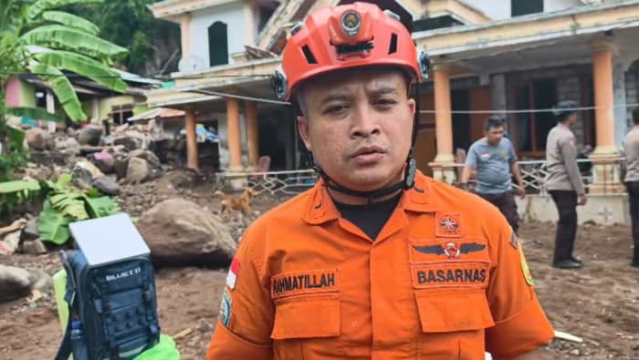 Basarnas Manado Hadirkan Layanan Internet Gratis untuk Korban Banjir Bandang di Siau