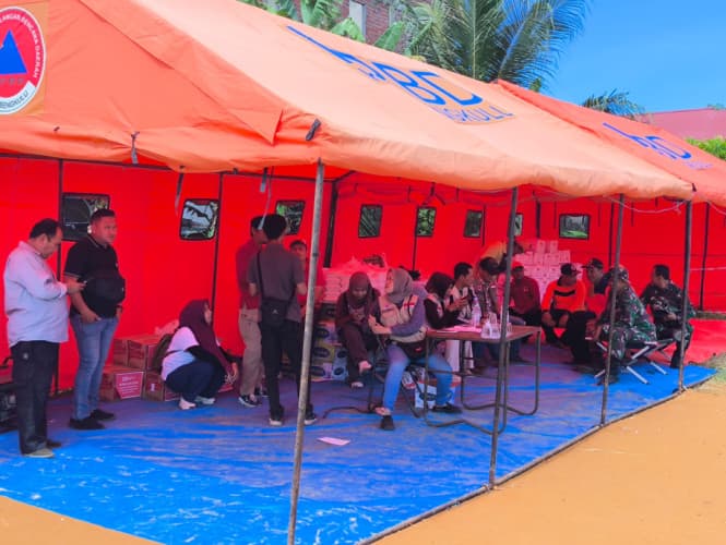 Ratusan Rumah Rusak Akibat Gempa Bengkulu, Warga Diminta Mengungsi ke Posko