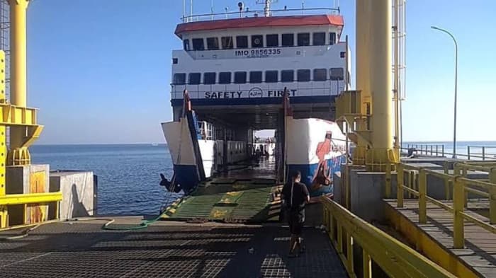 Dua Pekan Tutup Akibat Cuaca Ekstrem, Pelabuhan Jangkar Situbondo Dibuka Lagi Besok