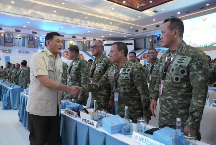 Menhan Sjafrie: TNI Harus Revitalisasi Kekuatan Pertahanan