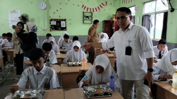 Program Makan Bergizi Gratis Resmi Dimulai di Batam